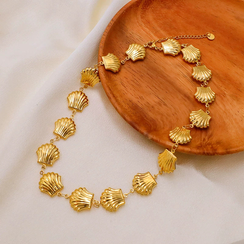Marisol | Pulseira Dourada com Conchas