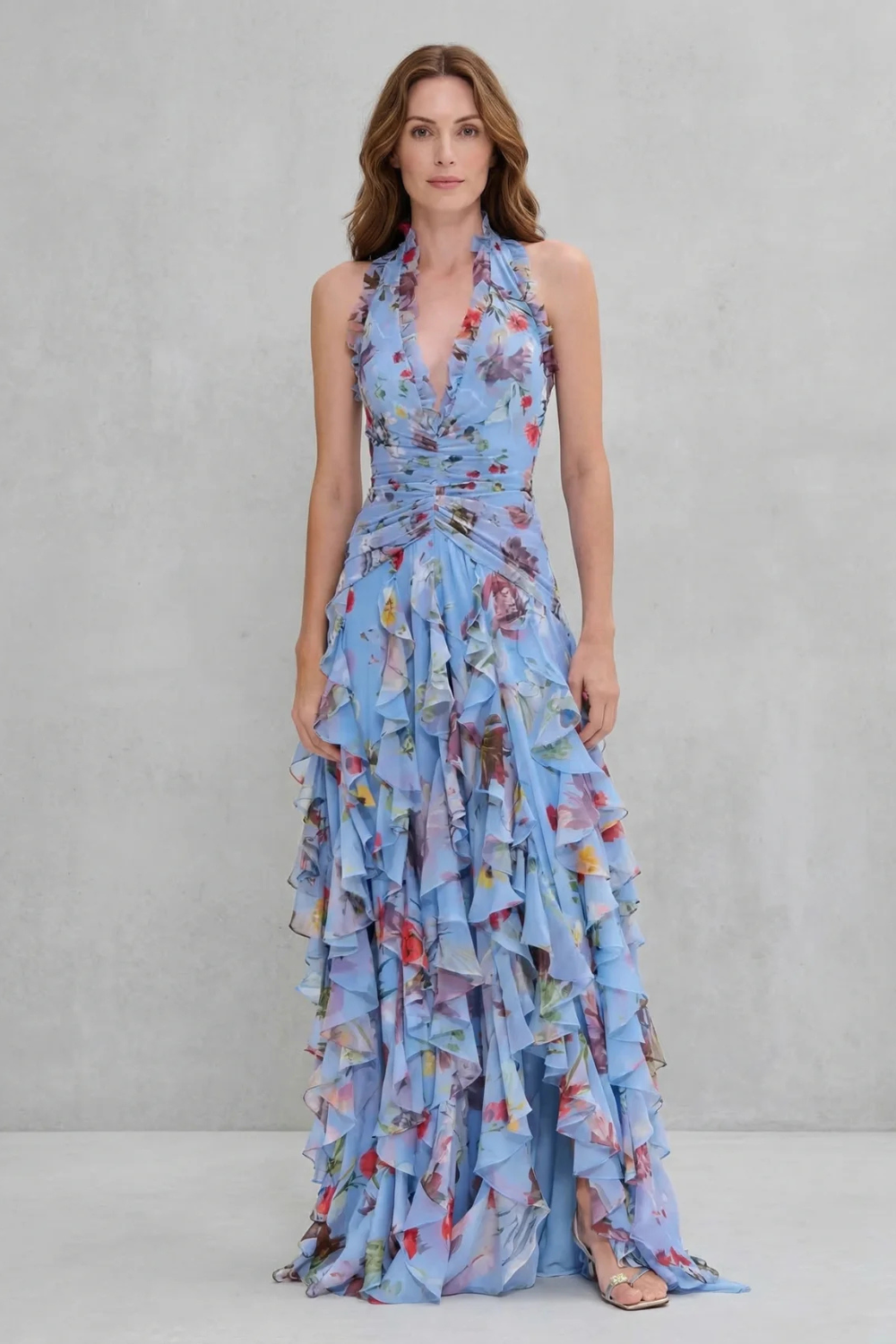 Bárbara | Romântica Cascata de Rosas Vestido Longo com Decote Americano