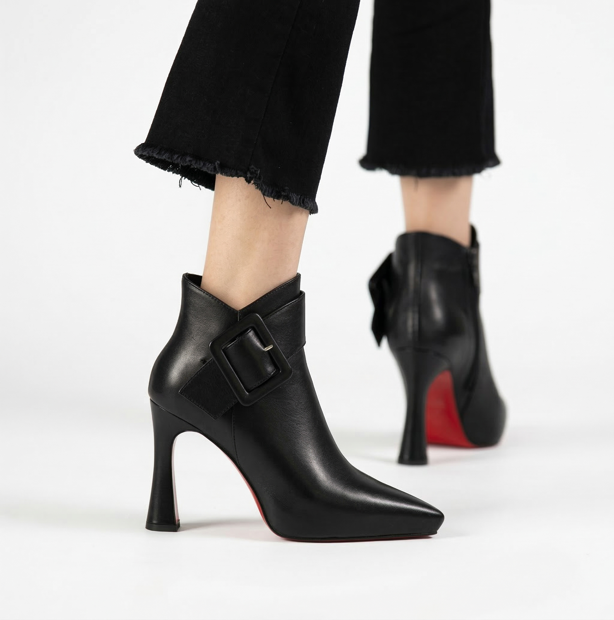 Constança | Botins de Salto Alto com Fivela