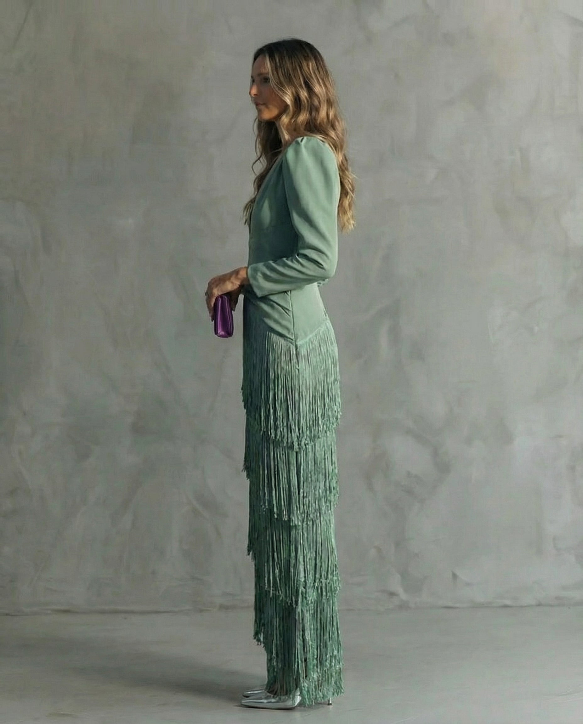 Madalena | Vestido Elegante com Mangas de Franja