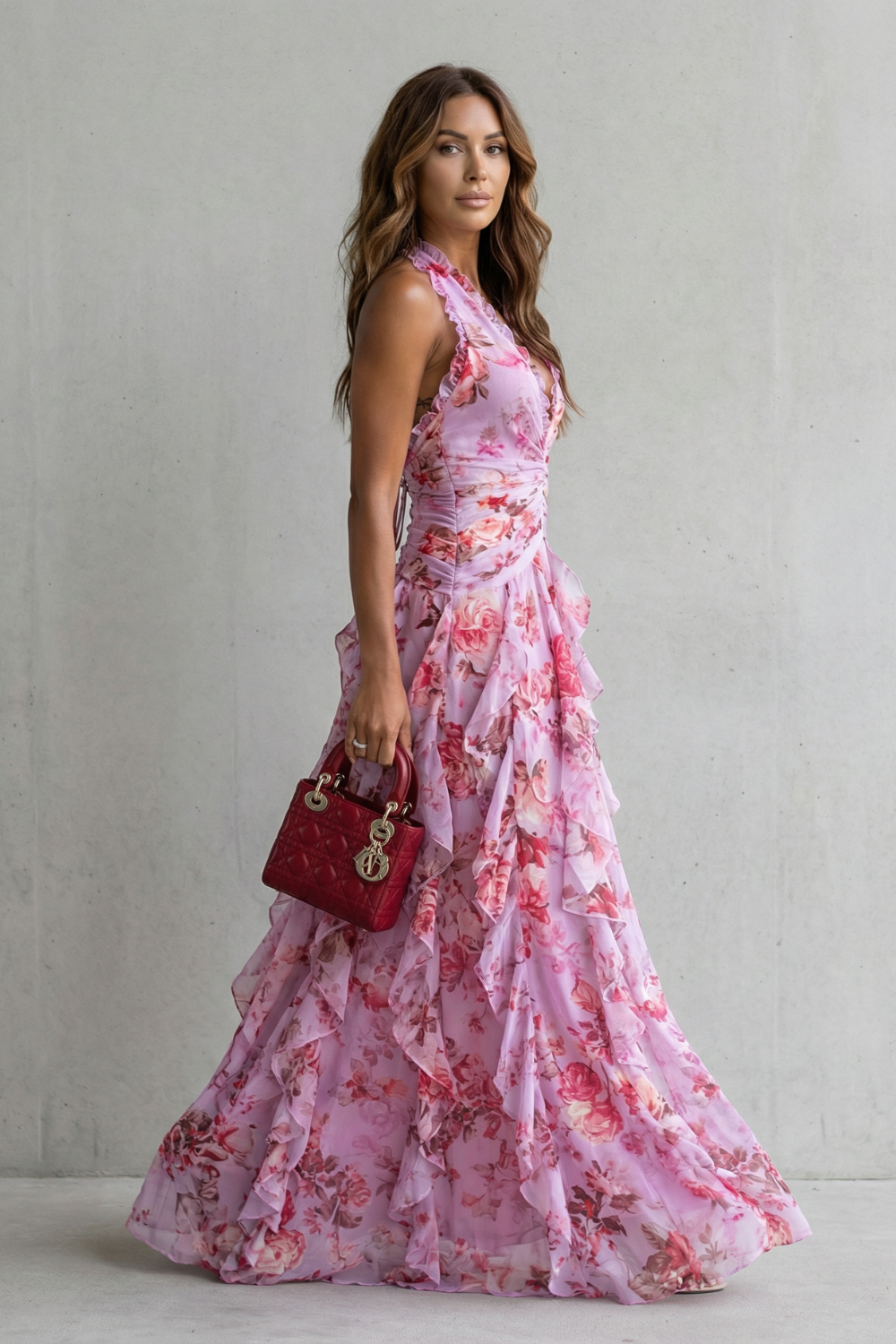 Bárbara | Romântica Cascata de Rosas Vestido Longo com Decote Americano