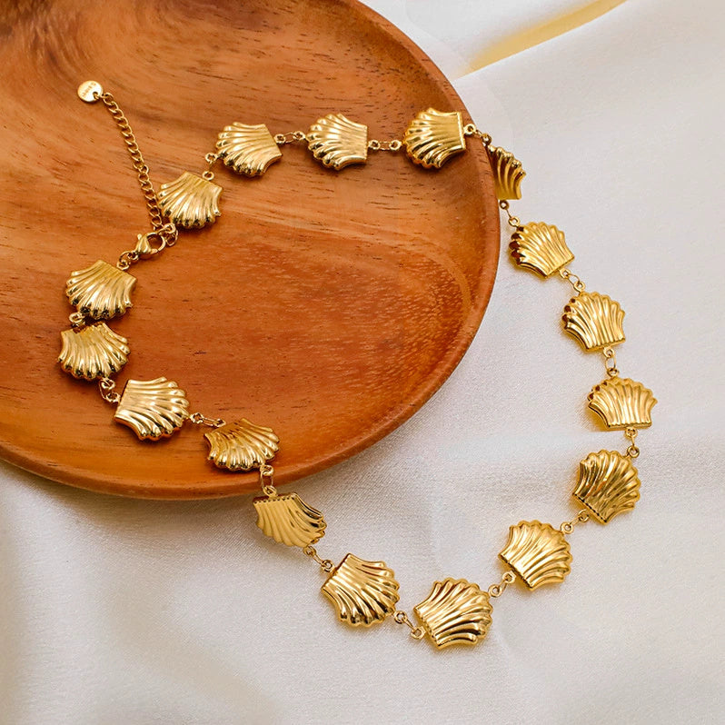 Marisol | Pulseira Dourada com Conchas