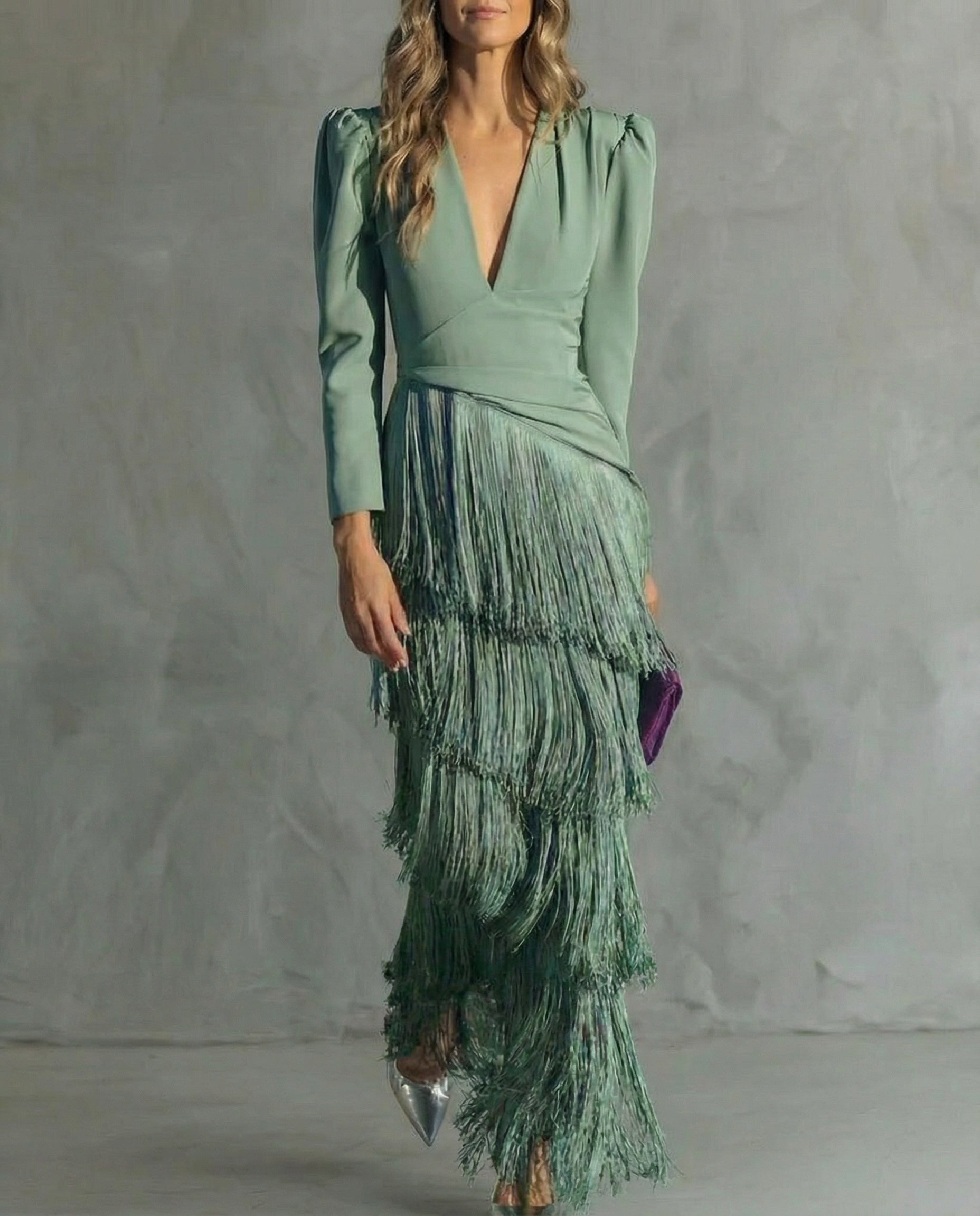 Madalena | Vestido Elegante com Mangas de Franja